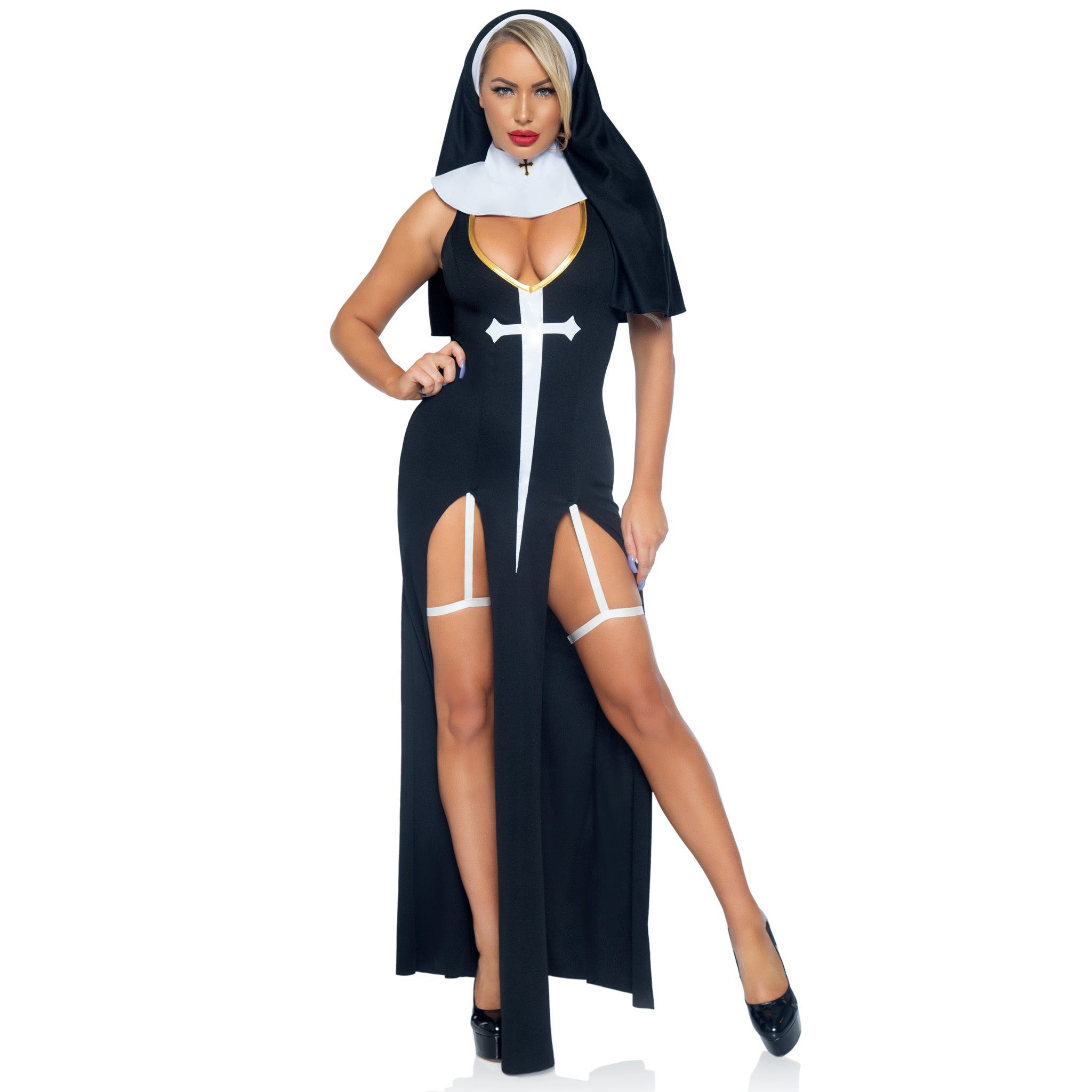 Костюм знойной грешницы-монахини.